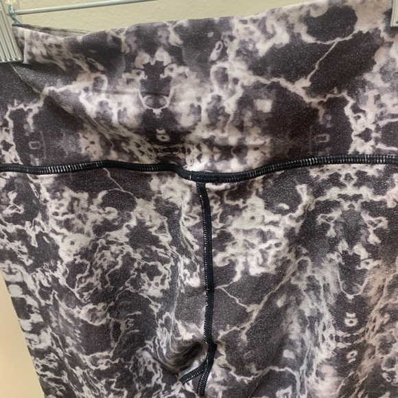 Gymshark Leggings - Picture 6 of 9